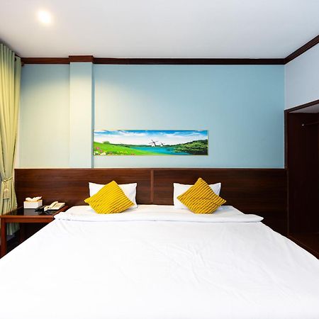 The President Hotel At Chokchai 4 Bangkok Exterior foto
